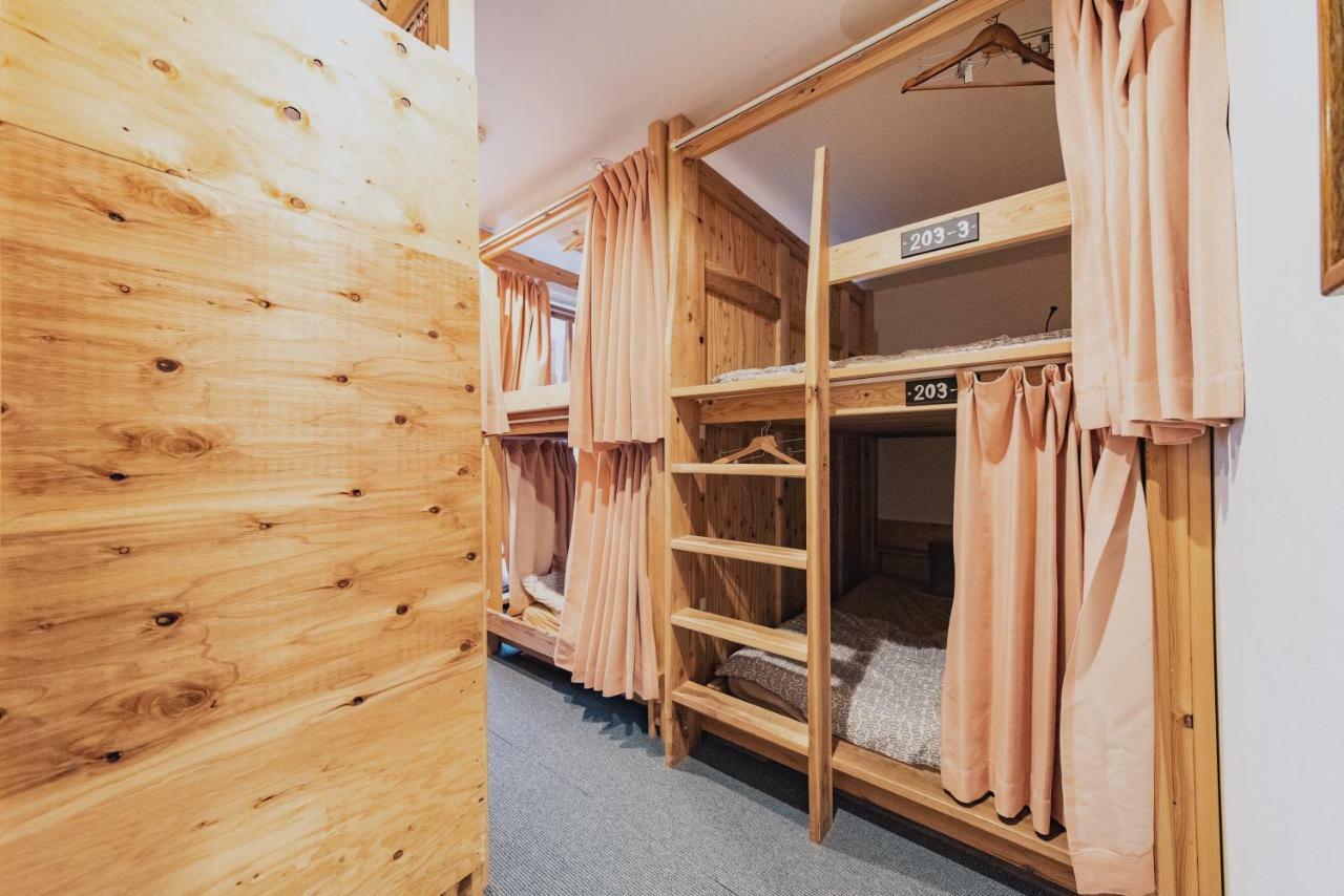 Ark Guest House Namba Осака Екстериор снимка